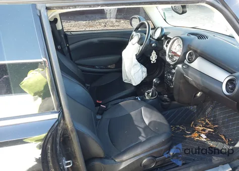 2012 Mini Cooper Clubman from USA, damaged, VIN WMWZF3C5XCT189559